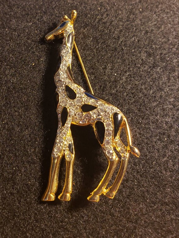 Vintage Giraffe with Rhinestone Eyes Signed pin brooch