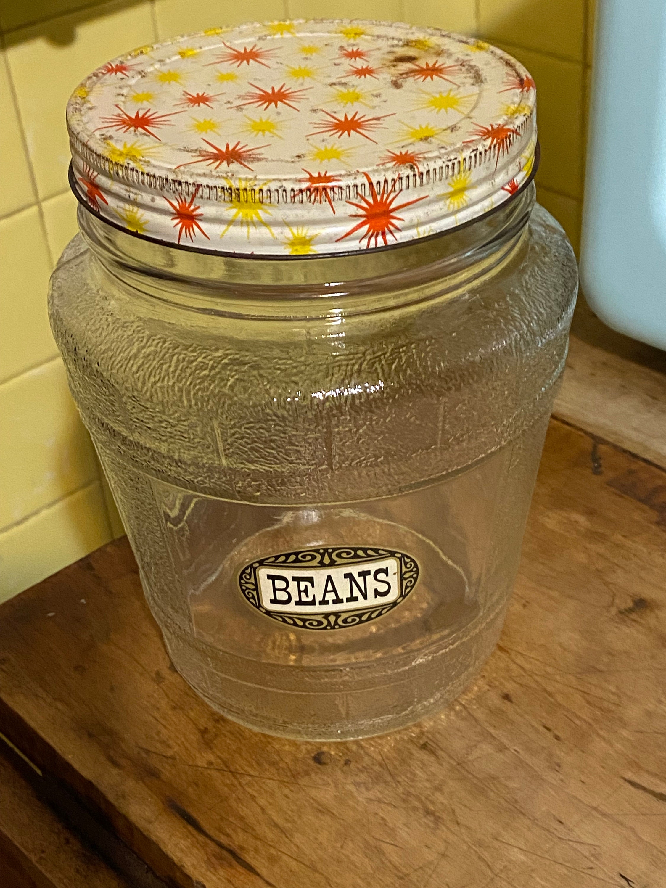 Jadeite Beehive Covered Drippings or Refrigerator Jar-Uranium