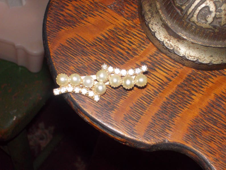 vintage pearl rhinestone barrette hair clip image 1