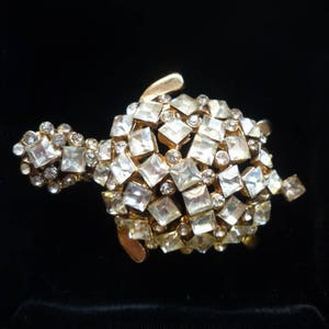 Fabulous Vintage Gold Tone Clear Rhinestone Turtle Brooch Pin