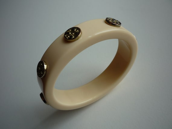 Tory burch logo stud bangle store