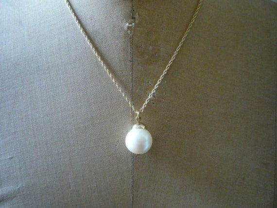 Vintage Old Stock Gold Tone White Pearl Pendant N… - image 3