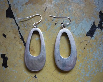 Vintage Sterling Silver Oval Hoop Dangling Earrings