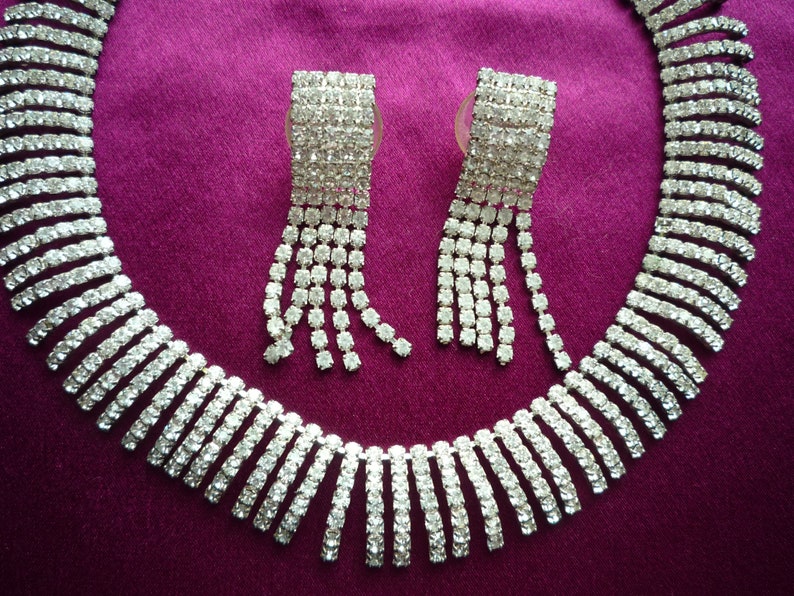 Vintage Austrian Clear Crystal Rhinestone Rhodium Plate Choker Necklace Dangling Earring Set image 6