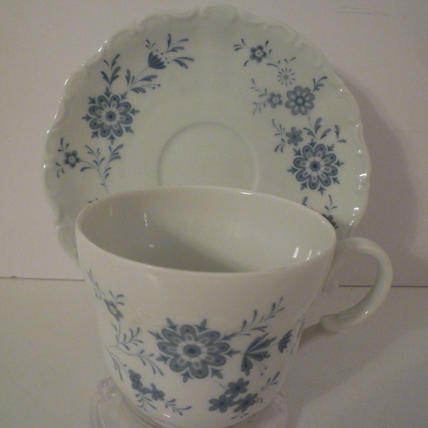 Teacups SELTMANN WEIDEN TEACUPS. Bavarian China. "Christina/  " Vintage qBavarian China Teacups.