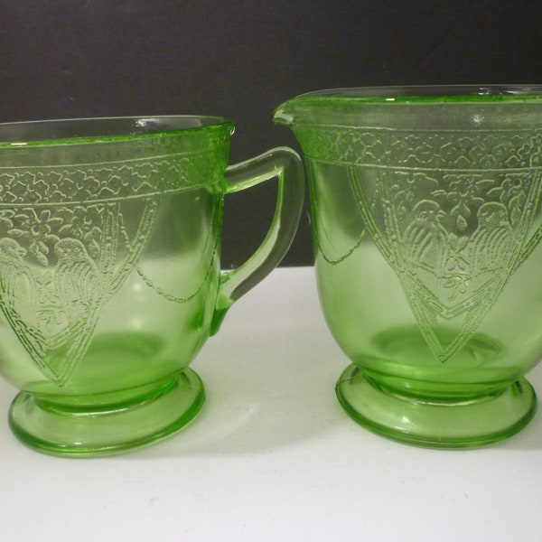 Sugar & Creamer GREEN DEPRESSION GLASS.