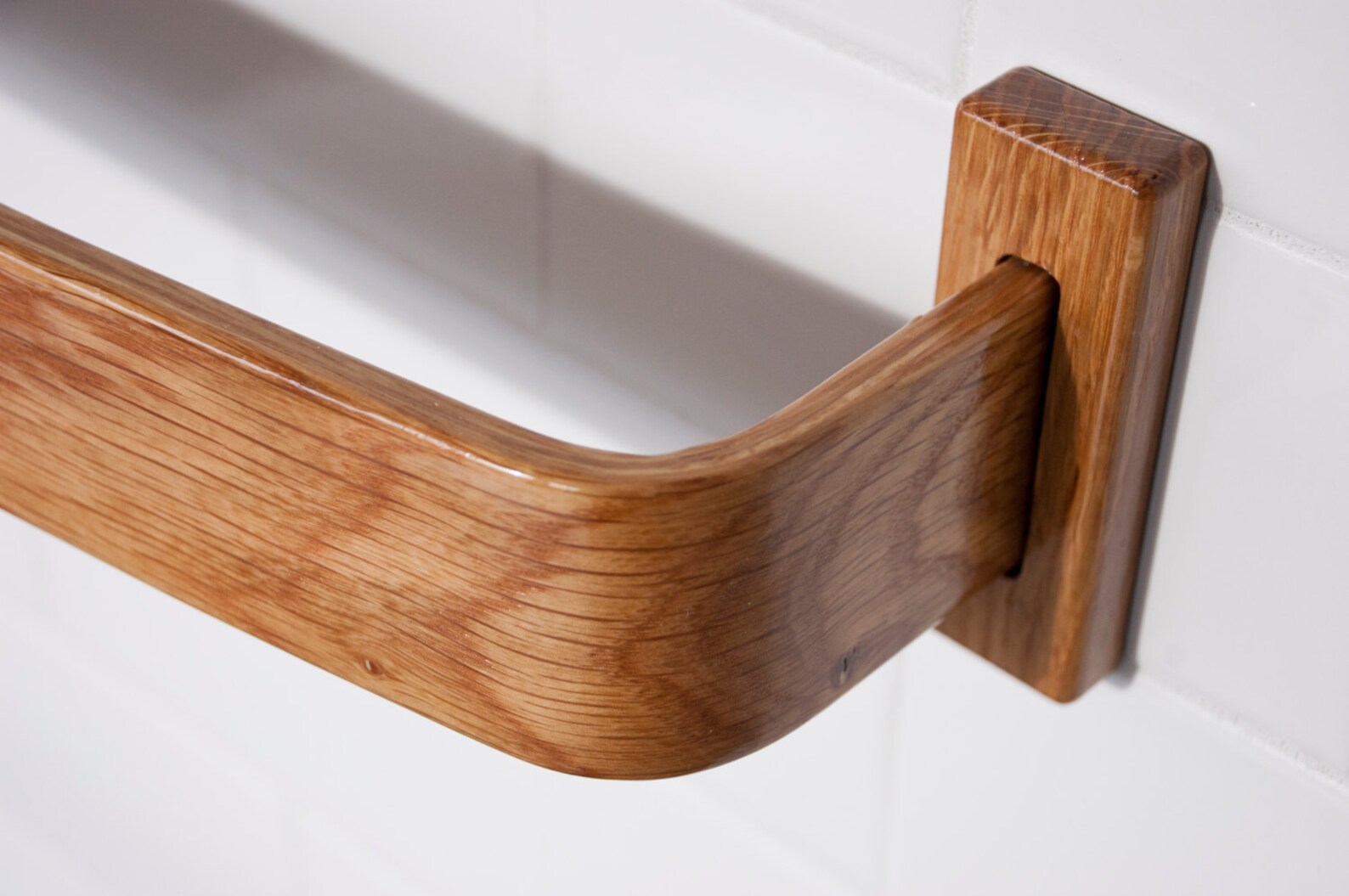 18 Oak Towel Bar Bentwood Towel Bar 18 Inch Solid Etsy