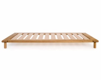 White Oak Platform Bed: Handcrafted Solid Wood Frame, Dovetail Detail