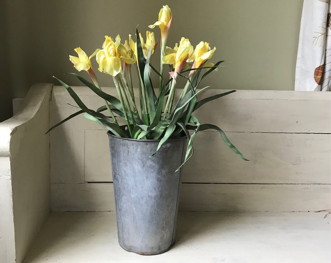 Galvanized Bucket, Vintage Maple Sap Bucket, Large Galvanized Sap ...