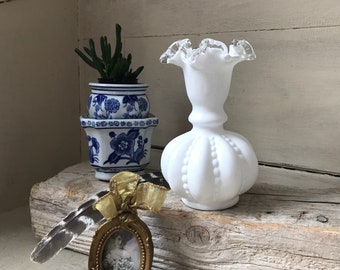 Fenton Silver Crest Milk Glass Melon Vase, Vintage Beaded Melon Rib Milk Glass Vase, Fenton Silvercrest Milk Glass Vase