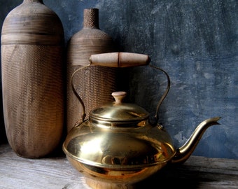 Brass Tea Pot, Vintage Rustic Brass Tea Kettle, Wood Handle Teapot, Cottage Chic, Farmhouse Decor, French Country Home, Kitchen Decor