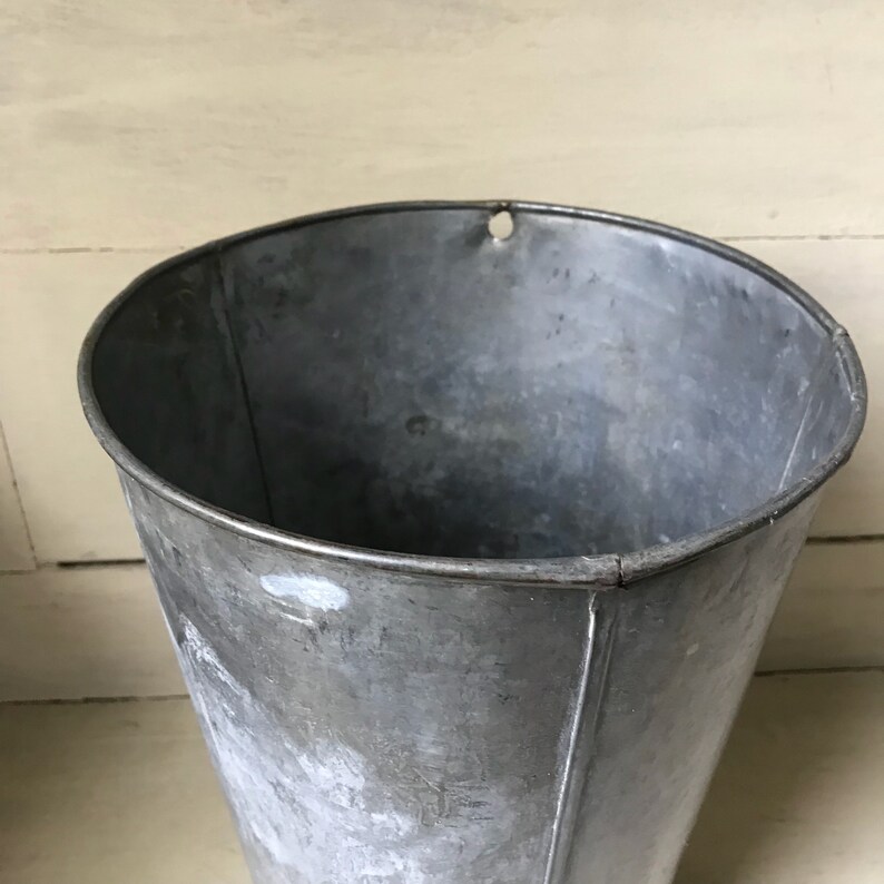 Galvanized Bucket Vintage Maple Sap Bucket Large Galvanized Etsy