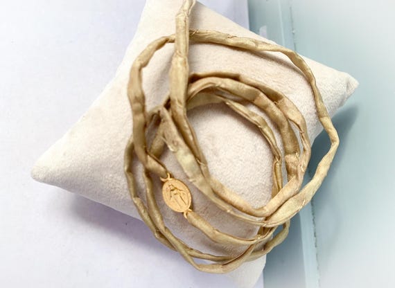 Miraculeuse Medal silk bracelet/ Sterling Silver/ silk Ribbon/ Madonnina seda