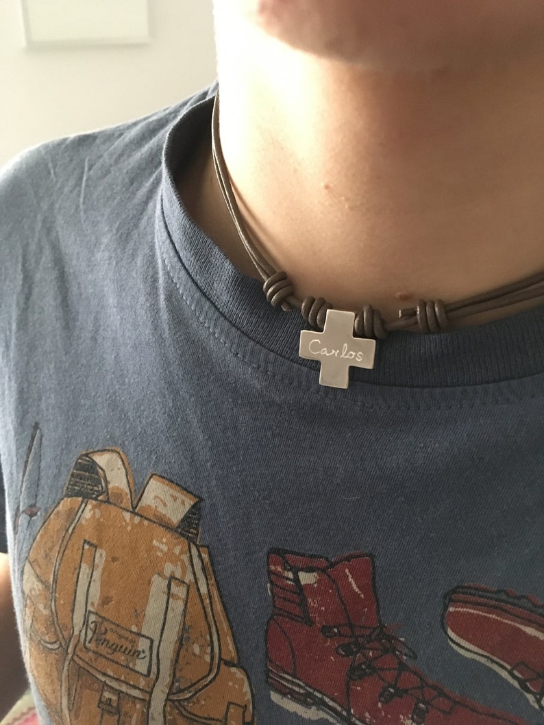 Regalo Confirmación/ Collar Cruz de Plata/ cuero/hombre/chico. imagen 9