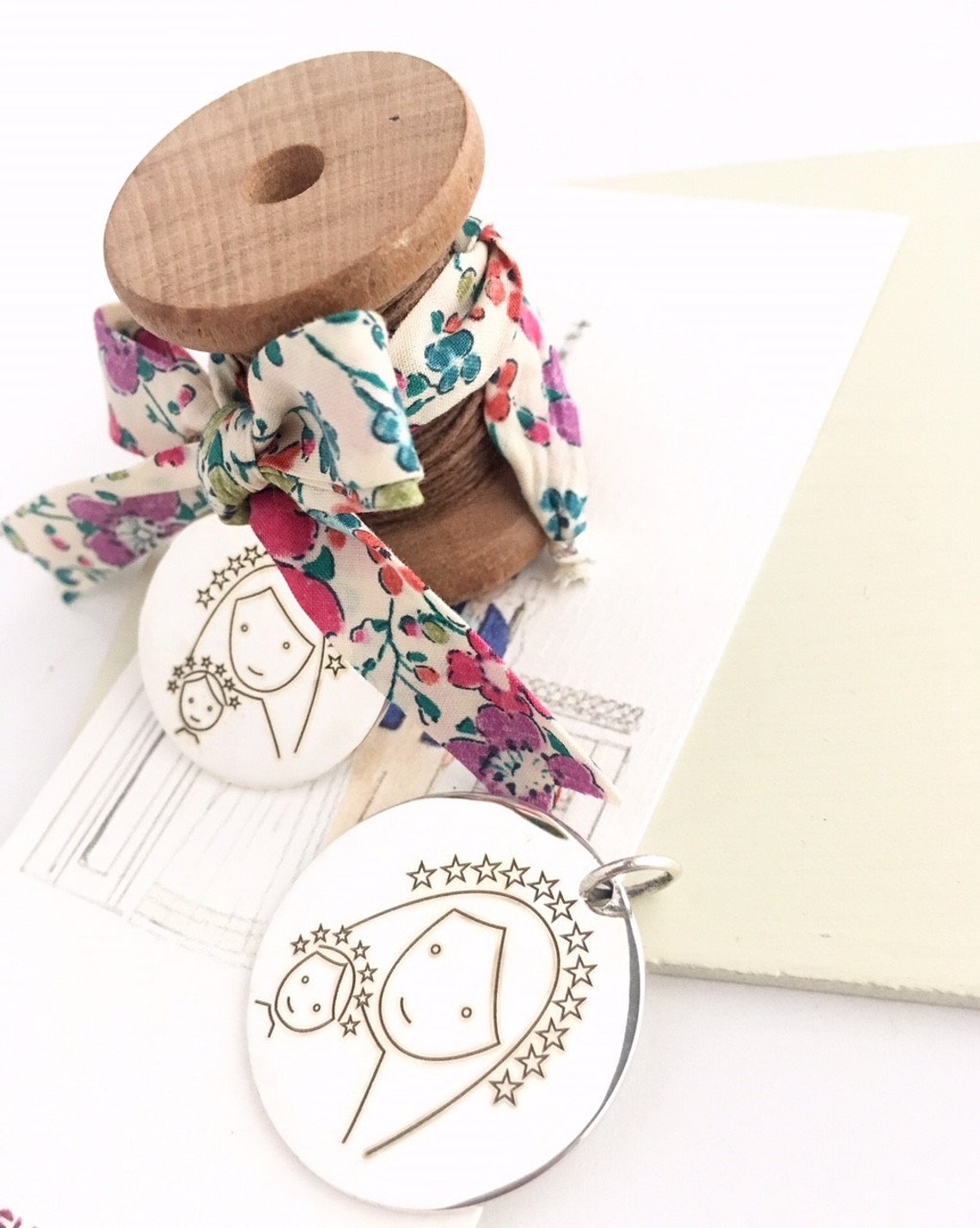 Baptism Gift for baby girl/ Medallion Child Virgin Mary. image 3