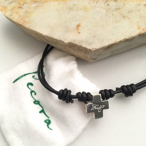 Regalo Confirmación/ Collar Cruz de Plata/ cuero/hombre/chico. imagen 4