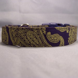 Navy Blue Paisley Dog Collar