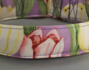 Tulips on Purple Dog Collar