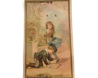 Antike französische Chromo Trade Werbekarte, Kinder spielen im Freien
