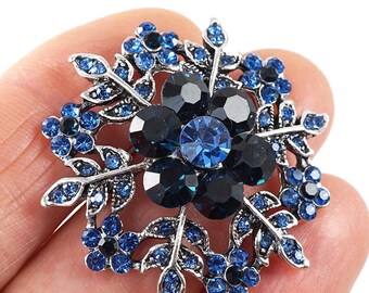 Exquisite Christmas Snowflake Brooch, Blue Crystal Flower, Rhinestone Pin, Silver Winter Wedding Brooch, vintage jewelry