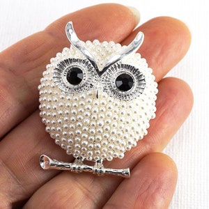 Elegant Owl Brooch, Silver Owl Pin, Tiny White Pearl Brooch, Black Rhinestone Eyes, Vintage Scarf Pin Lapel Pin