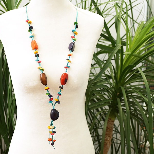 ON VACATION Colorful Rainbow Necklace Exotic Nut Wood Chunky Necklace Large Knotted Beaded Bohemian Vintage 70s Retro Jewelry