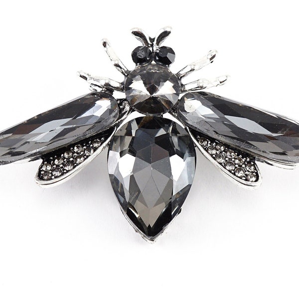 ON VACATION Beautiful Gray Insect Brooch, Vintage Insect Pin, Glass Rhinestone Crystal Pin, Silver Beetle Brooch Pendant