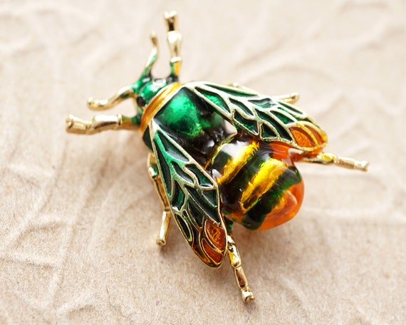 Vintage Gold-Tone Bug / Wasp Tie Tack / Tie Pin ` Very Unique