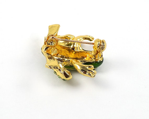 小さな緑のカエルのブローチ、ヴィンテージの金のカエルのピン、小さな
