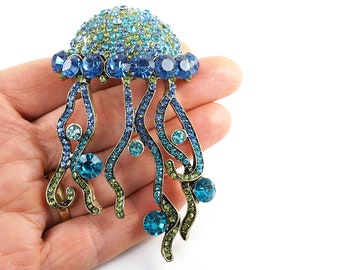 ON VACATION Vintage Jellyfish Brooch, Large Jellyfish Pin, Ocean Blue Green Rhinestone Beach Jewelry