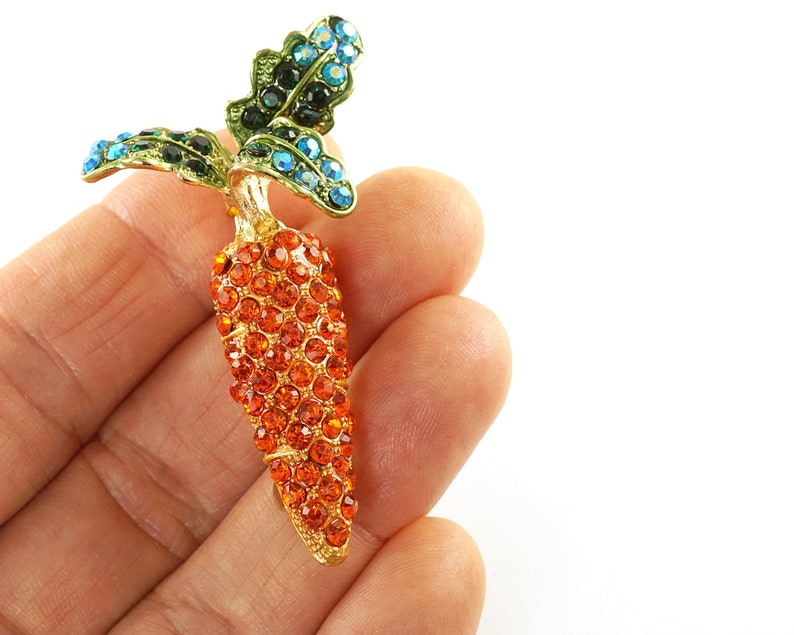 ON VACATION Orange Carrot Brooch, Rhinestone Pin, Antique Gold brooch, Vegetable Gift, Vintage Brooch Nature Inspired Jewelry image 3