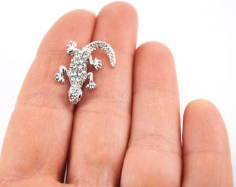 ON VACATION Tiny Silver Gecko Brooch, Small Lizard Brooch, Vintage Jewelry, Tiny Rhinestone Crystals Gecko Pin, Lapel Pin for men
