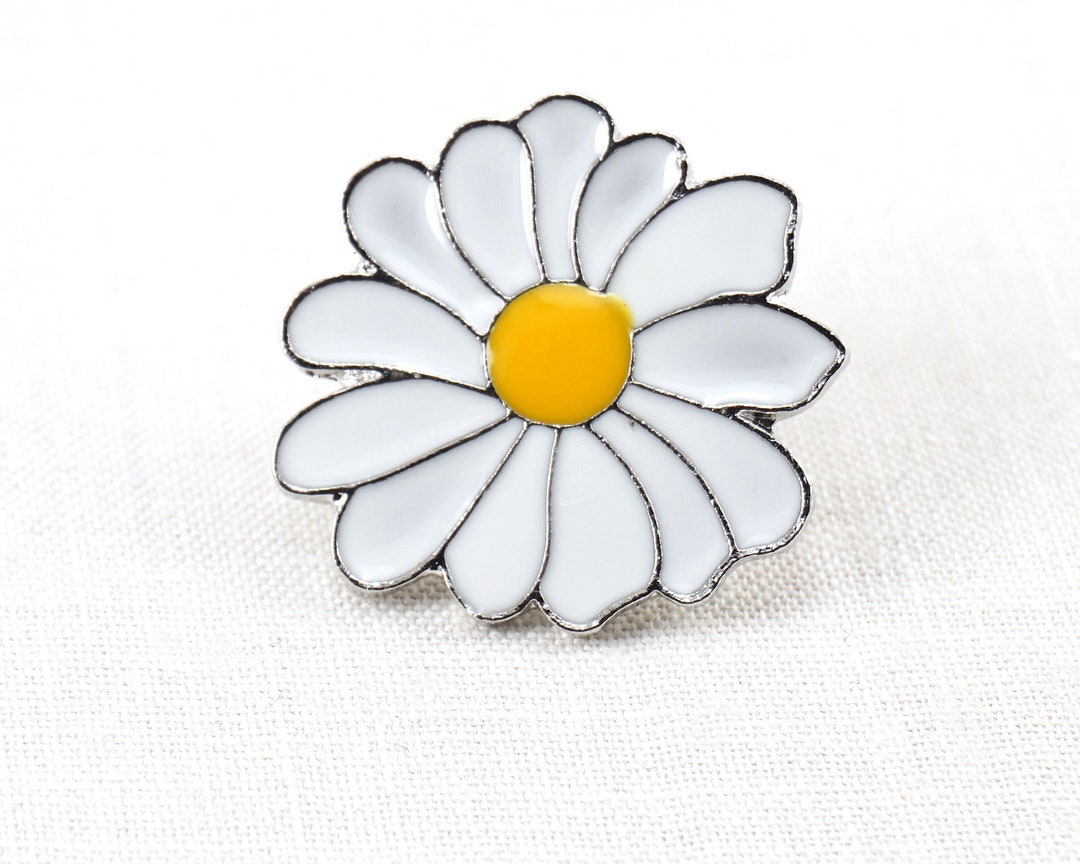 White Daisy Flower Pin for Women, Tie Tack Pin Brooch