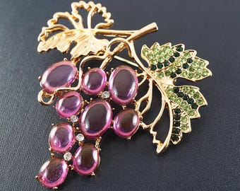 Vintage 40's Grape With Leafs Green and Clear Rhinestone