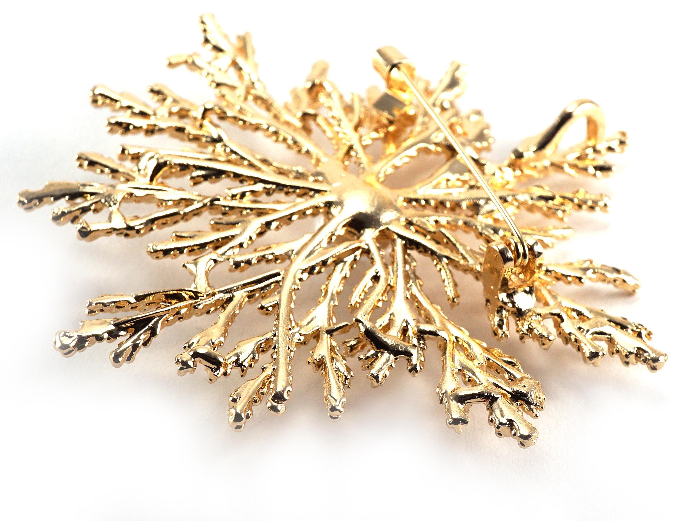 光沢のあるゴールドの杉の枝のピン、ヴィンテージウェディングブローチ