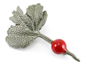 ON VACATION Unique Red Radish Brooch Pin, Antique Vegetable brooch, Green Enamel Plant, Vintage Brooch Gift for Vegetarian