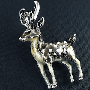 Broche vintage de veado malhado, broche de chifres de alce prateado, broche de animal 3D de rena de bolinhas, broche de presente de Natal