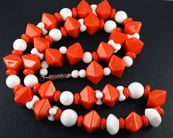 ON VACATION White or Orange Necklace, Geometric C… - image 3