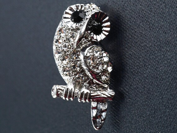 Tiny Silver Owl Brooch, Small Rhinestone Crystals… - image 2