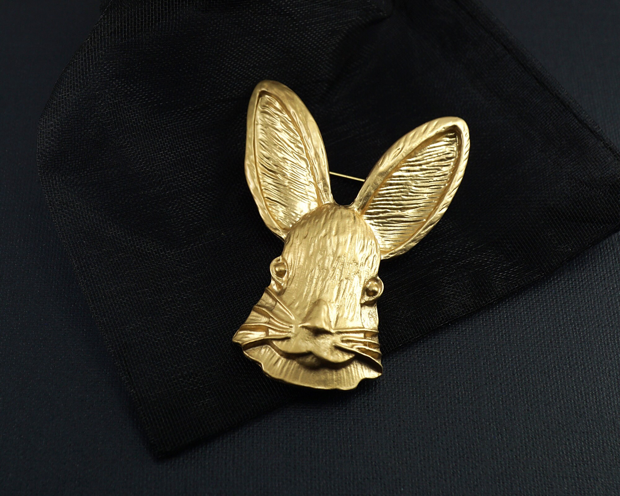 ON VACATION Easter Bunny Brooch, Large Rabbit Head Pin ON VACATION Easter Bunny Brooch, Large Rabbit Head Pin