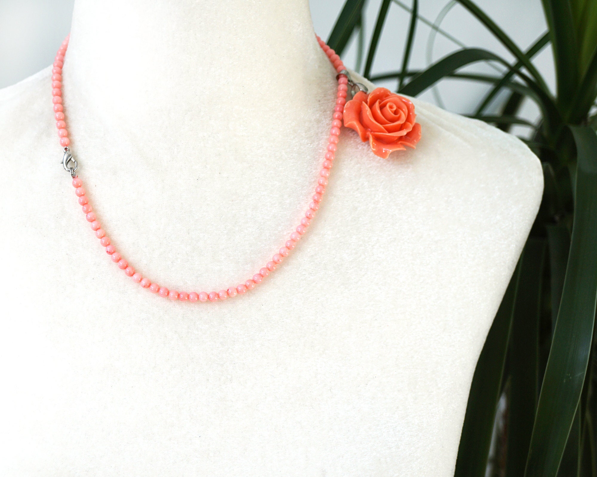 Buy Antique 14kt Yellow Gold Natural Coral Beaded Dutch Necklace. Online in  India - Etsy