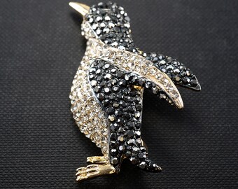 Vintage tiny blue gem penguin pin - Etsy 日本