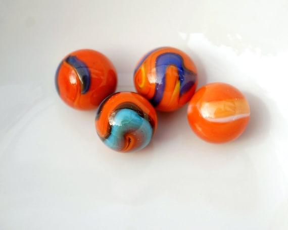 ON VACATION Akro Agate Marble Orange Corkscrew Swirl Marble