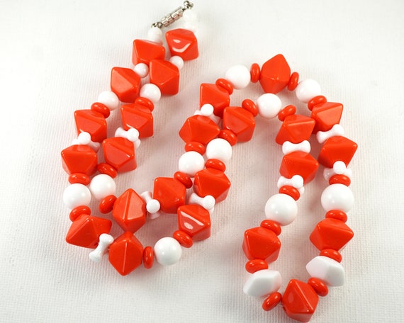 ON VACATION White or Orange Necklace, Geometric C… - image 9
