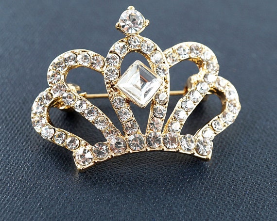 ON VACATION Gold Royal Crown Brooch, Crystal Rhin… - image 1