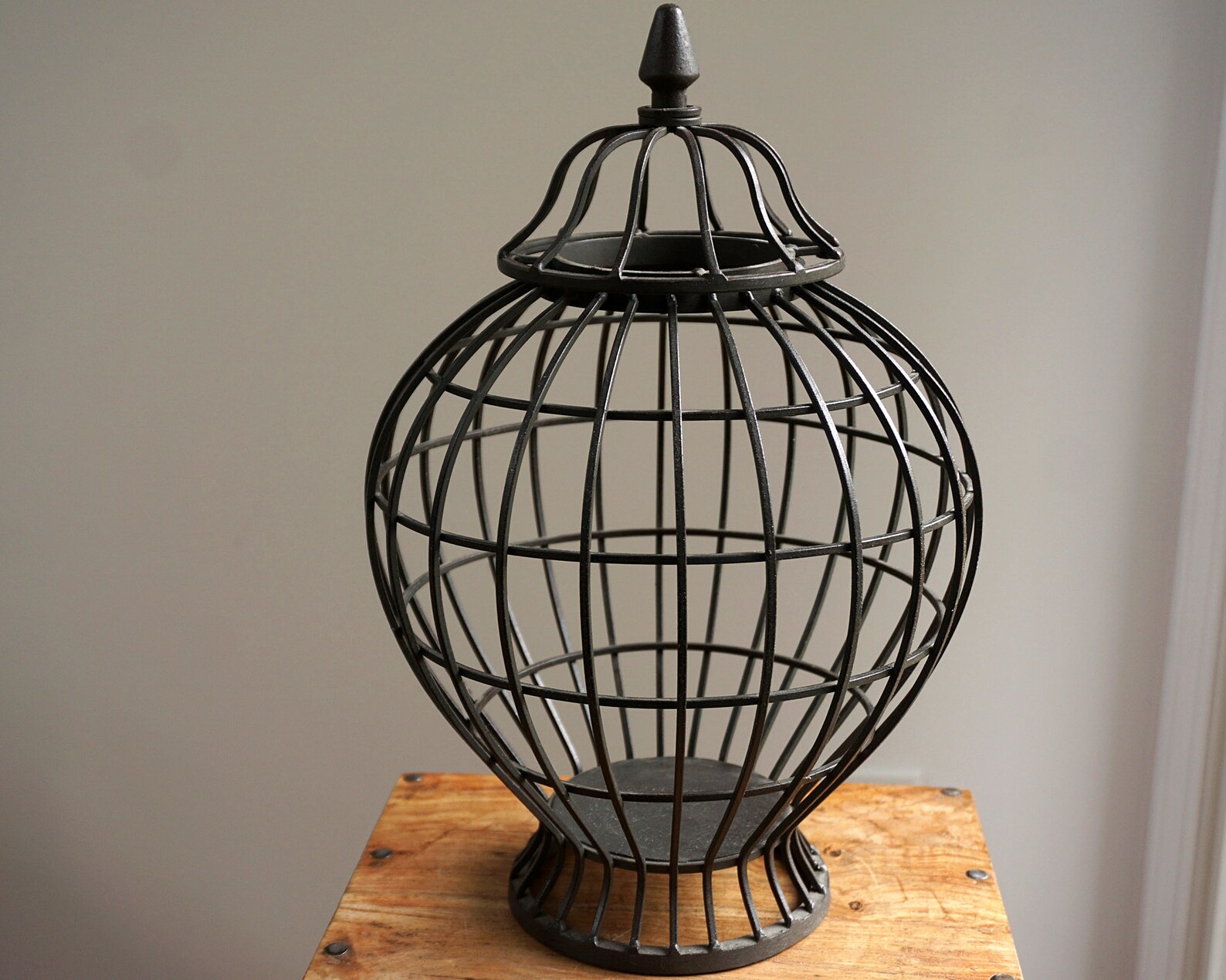 Black Cast Iron Cage Rustic Vintage Bird Cage With Lid Metal Dome ...