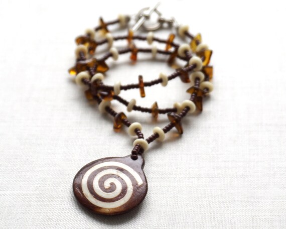 ON VACATION Ethnic Tribal Necklace Wooden Spiral … - image 6