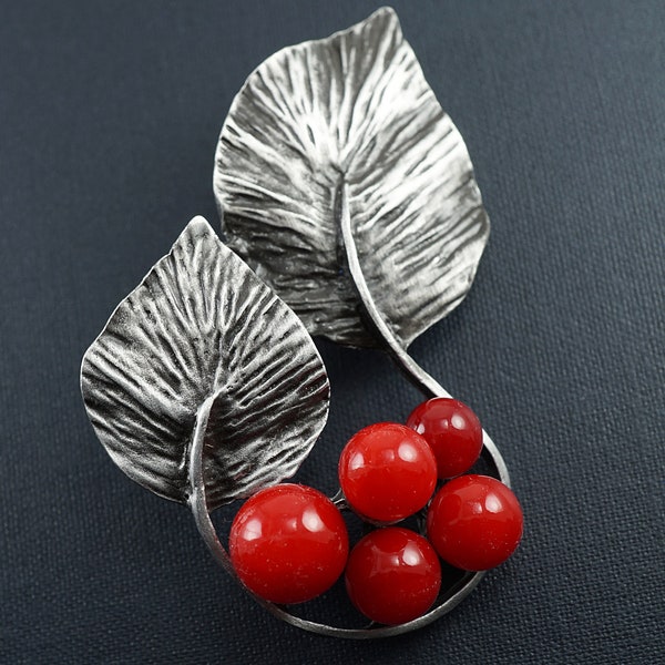 ON VACATION Exquisite Red Berries Brooch, Rustic Dark Gray Metal Leaf Plant Pin, Botanical Vintage Brooch Pendant, Nature Inspired Jewelry
