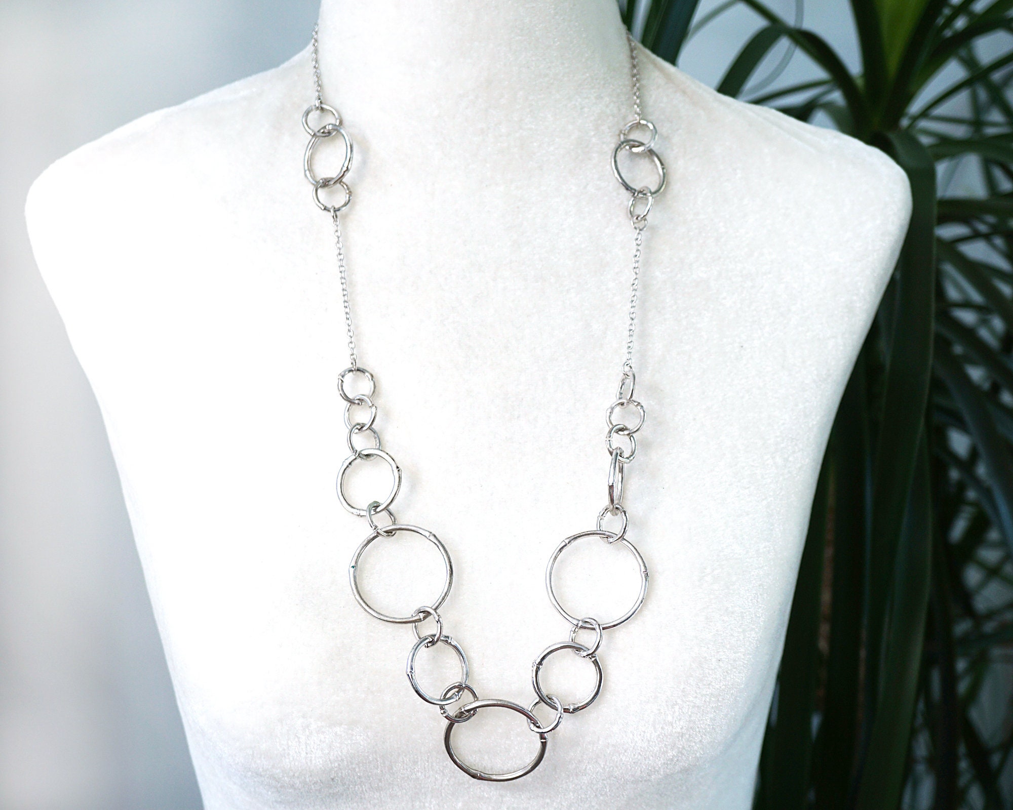 vintage silver tone pendant choker necklace – 86 Vintage