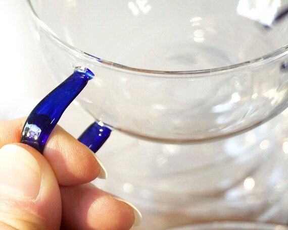 Thin glass shop coffee cups